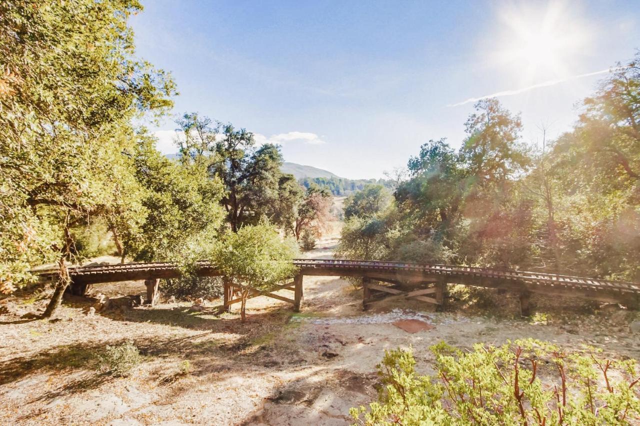 Hot Tub Disney Train Track In Julian Amazing Views ภายนอก รูปภาพ